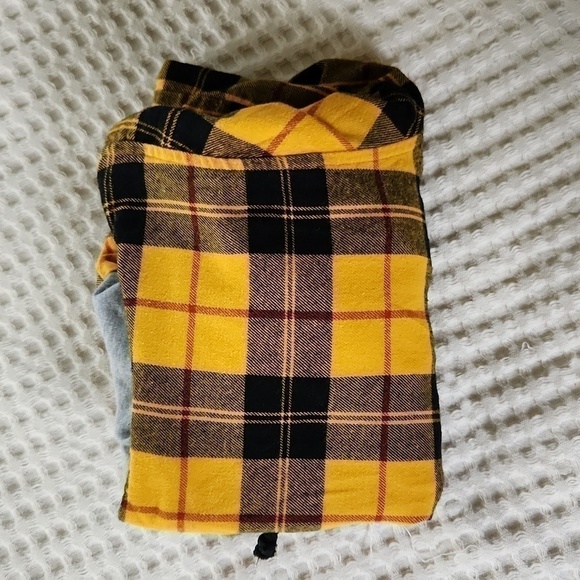 Yellow Black Jacket with hoodie Shacket Flannel - Picture 8 of 8